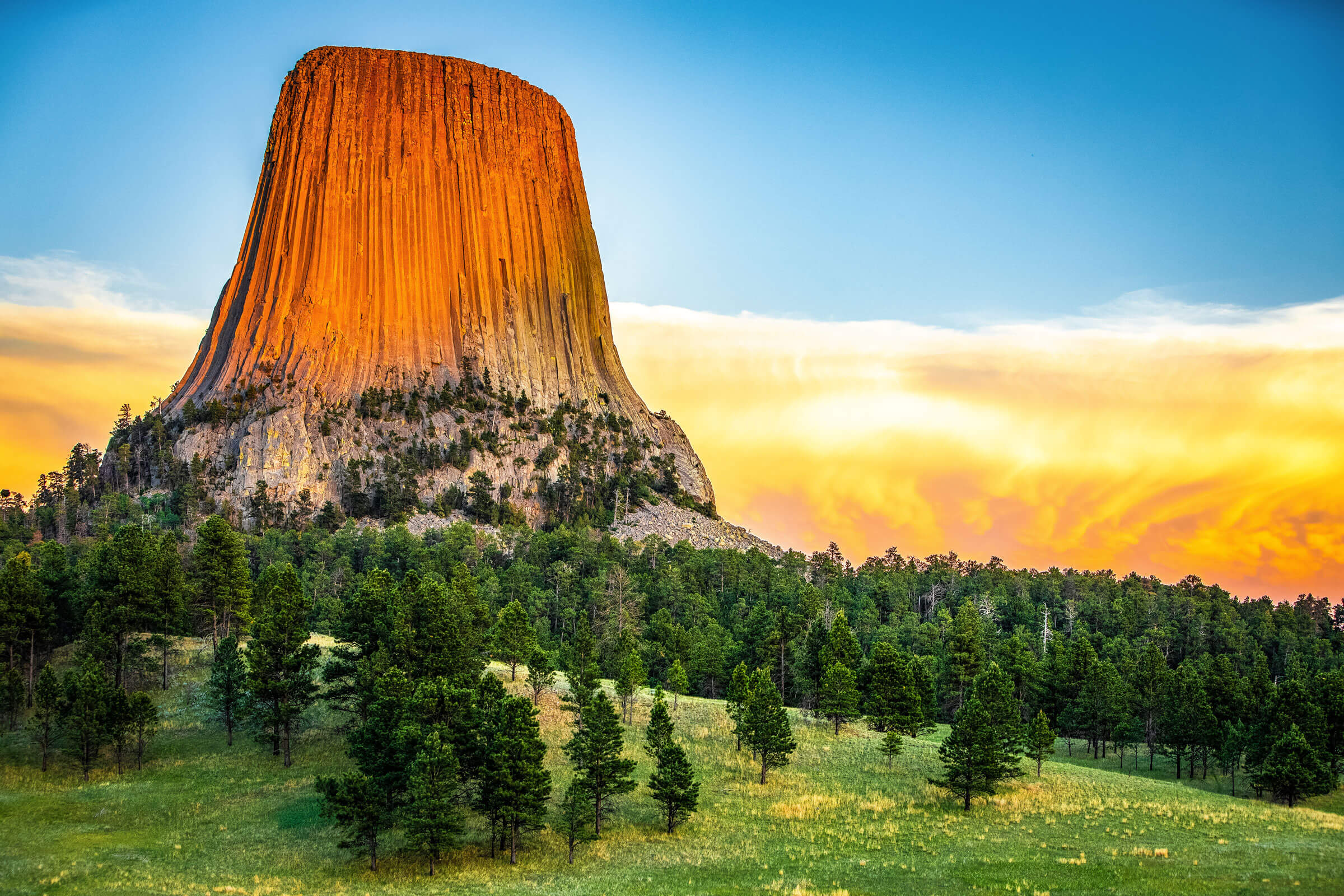 Devils Tower (Mateo Tepee)